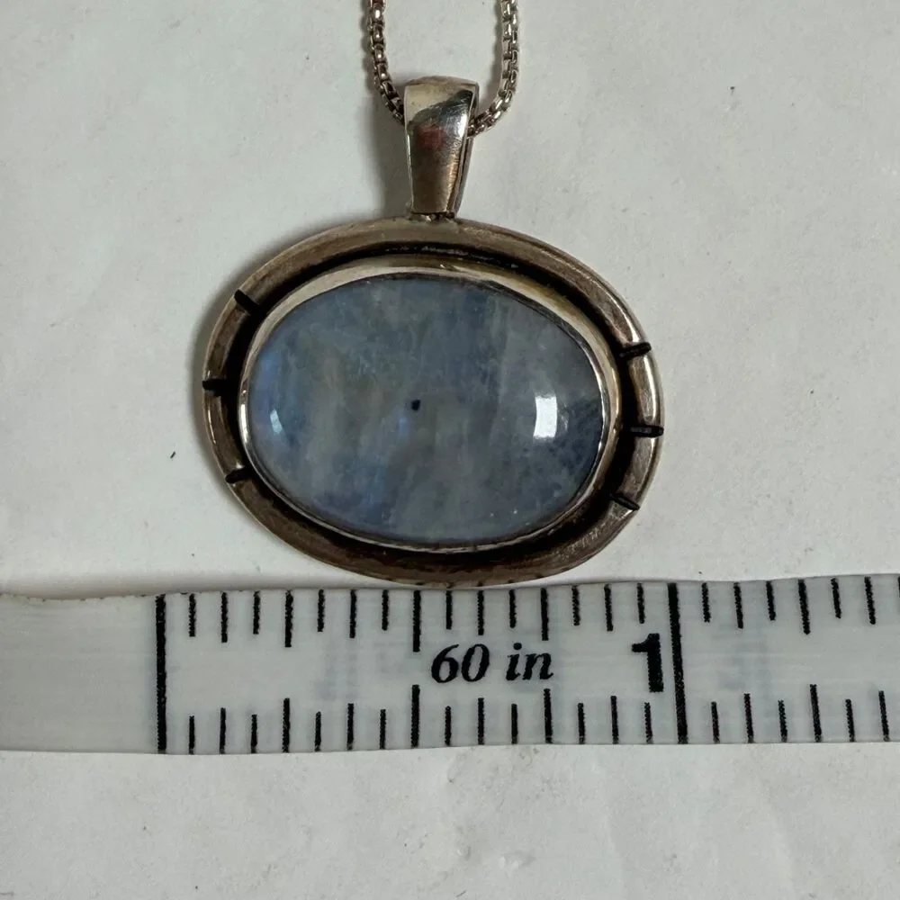 H Rose 925 Sterling Silver Rainbow Moonstone Pendant Necklace 22